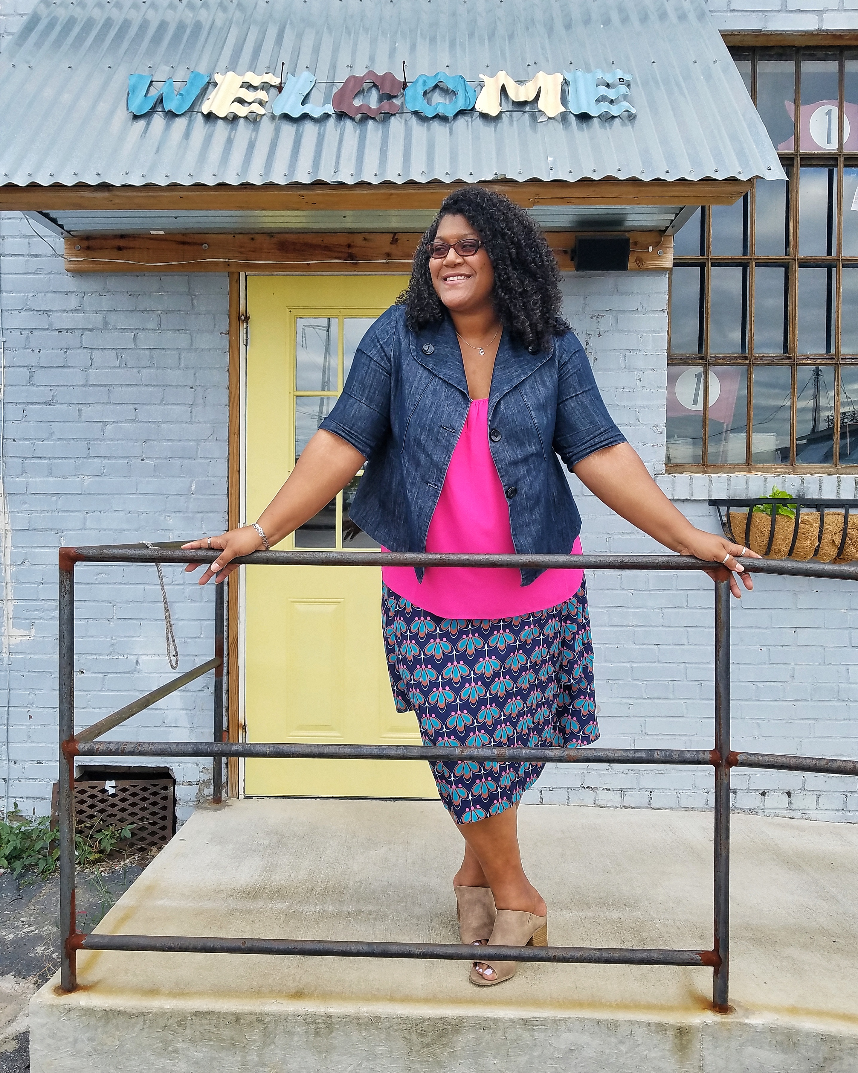 Tall plus size blogger