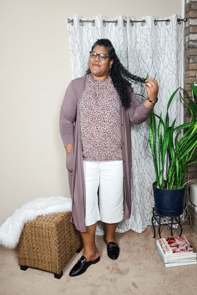 White crops and taupe duster