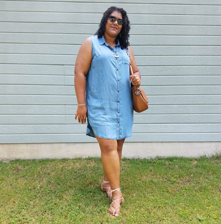 3 ways to style a denim summer dress|StatuesqueGlam.com